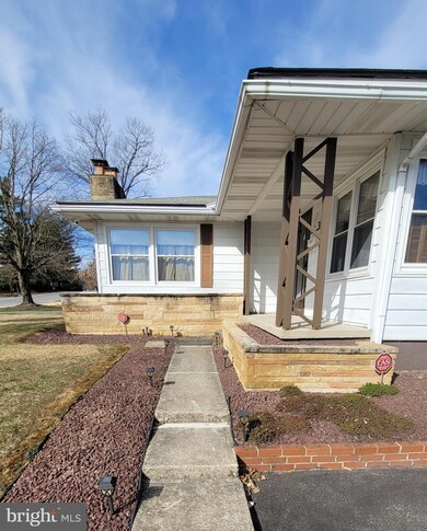 17528 Gay St, Hagerstown, MD 21740 - photo 7