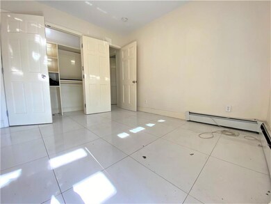 135-06 Horace Harding Expy unit 1, Flushing, NY 11367 - photo 5