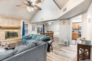 11323 Cache Path, San Antonio, TX 78245 - photo 5