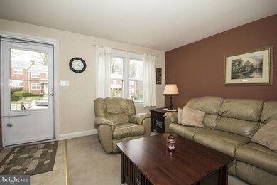 1807 Trenleigh Rd, Parkville, MD 21234 - photo 6