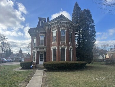 175 S Mulberry St, Logan, OH 43138 - photo 2