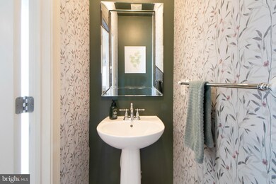 22510 Phillips St unit 506, Clarksburg, MD 20871 - photo 4