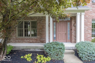 11310 Knightsbridge Ln, Fishers, IN 46037 - photo 2