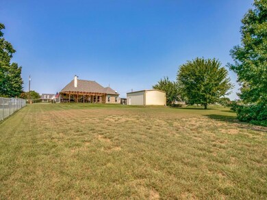7421 Elman Ln, Azle, TX 76020 - photo 2