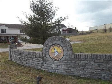 104 Village Dr, Frankfort, KY 40601 - photo 2