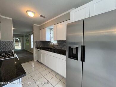 47 Brewster Cir, Old Bridge, NJ 08857 - photo 3