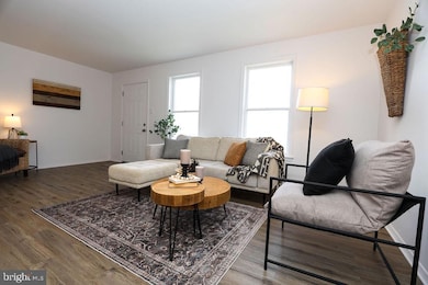 44 N Conley Ln, Etters, PA 17319 - photo 3