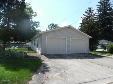 1545 Clarendon Ave, Niles, MI 49120 - photo 4
