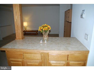 325 S Warminster Rd unit D3, Hatboro, PA 19040 - photo 7