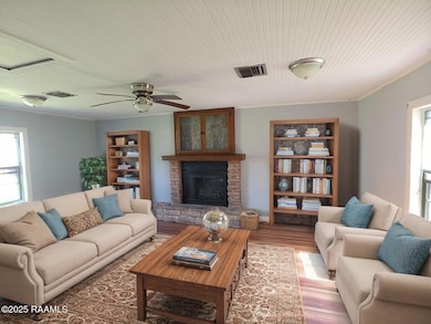 3-Living-Room