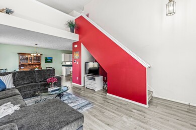 578 Pine Lake Dr, Greenwood, IN 46143 - photo 6