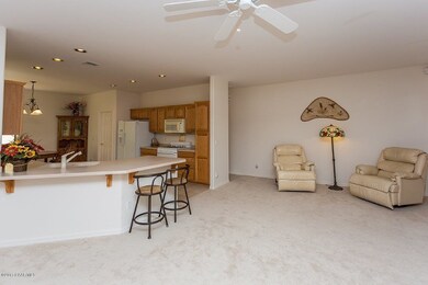 007_Living Room