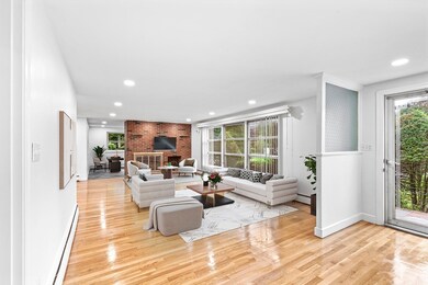 253 Linden St, Waltham, MA 02452 - photo 2