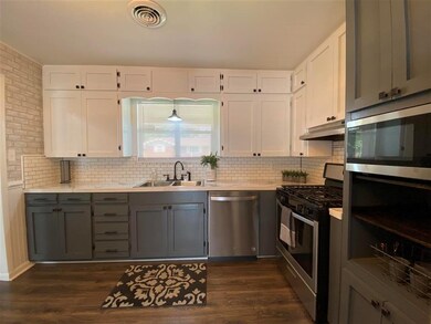 704 S Dungan Ave, Cushing, OK 74023 - photo 6