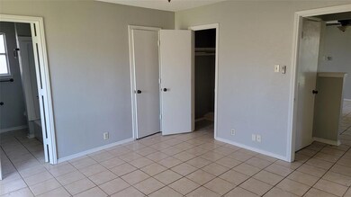 2102 Granbury St, Cleburne, TX 76033 - photo 5