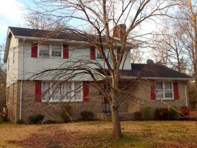 707 Doris Ave, Jacksonville, NC 28540 - photo 2