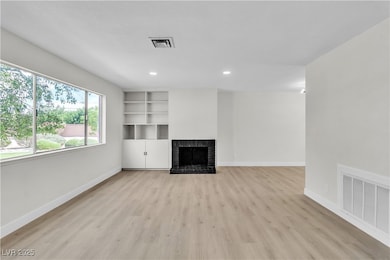 163 Greenbriar Townhouse Way, Las Vegas, NV 89121 - photo 5