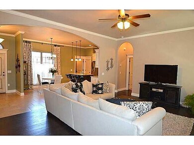 Living Room. large living room has brand new wood 