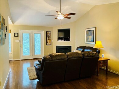 15218 Featherchase Dr, Chesterfield, VA 23832 - photo 6