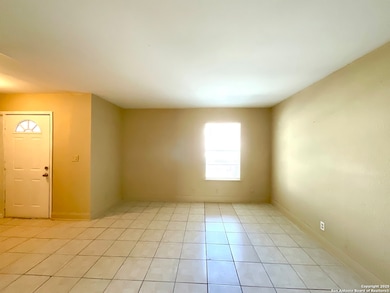 7042 Glen Mist, San Antonio, TX 78239 - photo 3