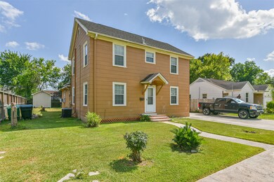 7738 Edna St, Houston, TX 77087 - photo 2