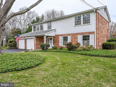 9236 Chapel Hill Terrace, Fairfax, VA 22031 - photo 2