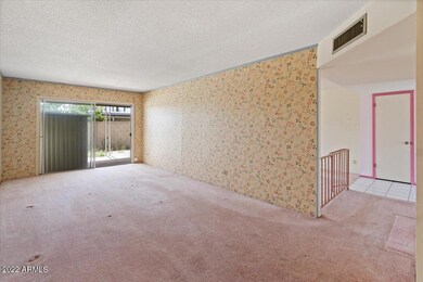 07-Family Room