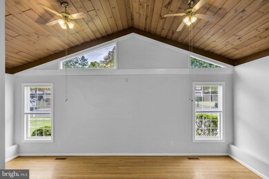 12732 Torrington St, Woodbridge, VA 22192 - photo 7