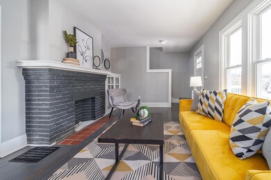 28 West Markison Ave-19