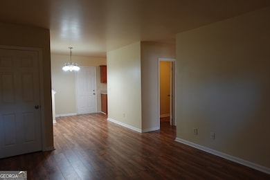 Living Rm/Dining Rm Combo