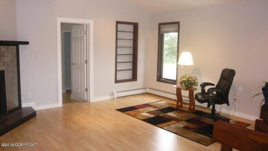 e20th living room 2