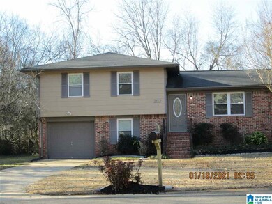 2112 Merry Dr NE, Birmingham, AL 35215 - photo 3