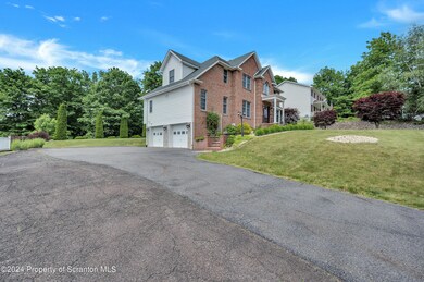 310 Skyline Dr unit L 74, Archbald, PA 18403 - photo 3
