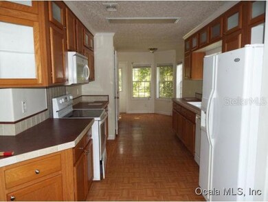 21270 SE 73rd Place, Morriston, FL 32668 - photo 4