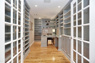 10 Shady Brook Ln, Old Greenwich, CT 06870 - photo 6