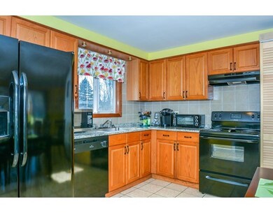 30 Aspen St, Brockton, MA 02302 - photo 2