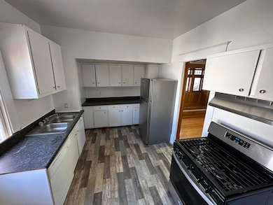 726 Forest St, Kalamazoo, MI 49008 - photo 2