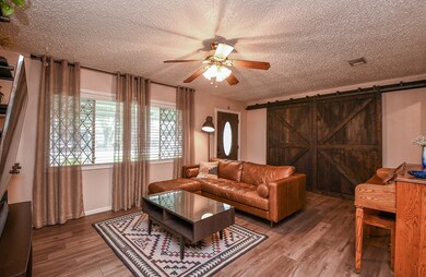 2926 Mohawk St, Houston, TX 77093 - photo 4