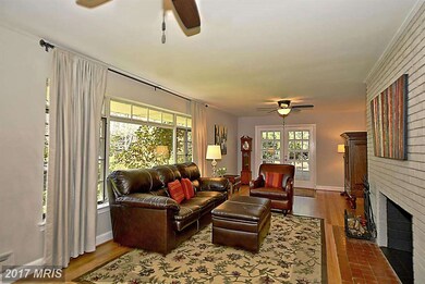 3438 Glen Carlyn Dr, Falls Church, VA 22041 - photo 2