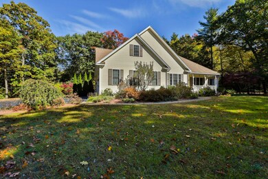 513 Jacks Dr, Pembroke, NH 03275 - photo 4