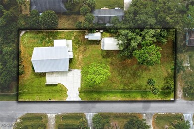 521 Monterey St, North Fort Myers, FL 33903 - photo 3