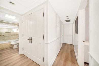 213 Hanover Dr, Costa Mesa, CA 92626 - photo 4