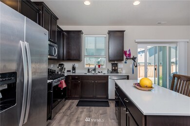 250 Iris Ln N, Enumclaw, WA 98022 - photo 5