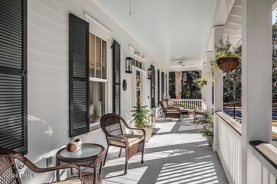 4 Front porch