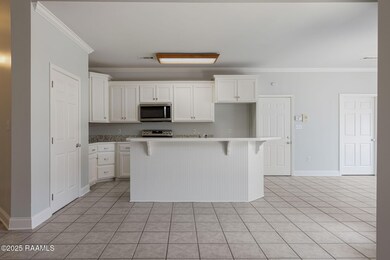 7-web-or-mls-1321 Dulles St-7