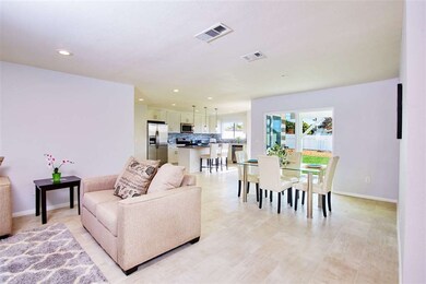 Loads of Natural Sunlight exudes!