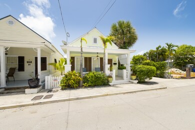 516CatherineSt-3631 (2 of 54)