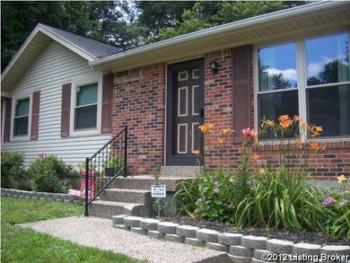 8310 Pennsylvania Run Rd, Louisville, KY 40228 - photo 2