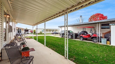 4344 Brett Ln, Obetz, OH 43207 - photo 4