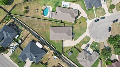 2129 Valley Dr, Weatherford, TX 76087 - photo 2